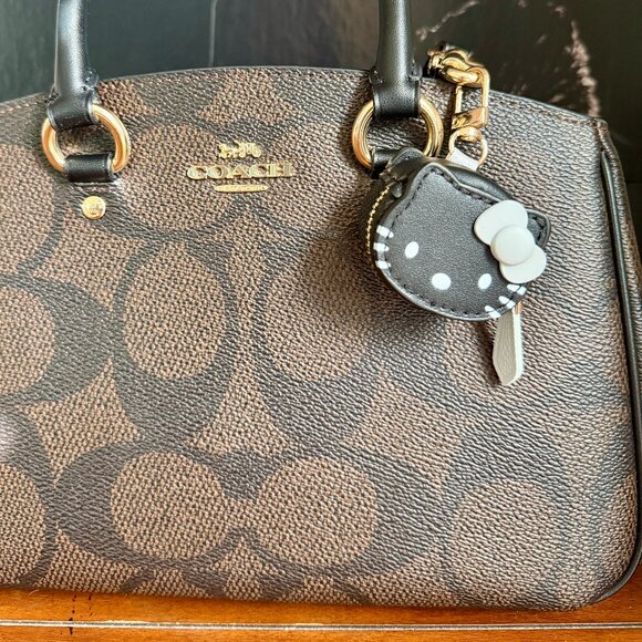 NEW 3-Pc HELLO KITTY Mini Coin Purse Bag Charms Keychain BROWN, WHITE & BLACK - Picture 7 of 8